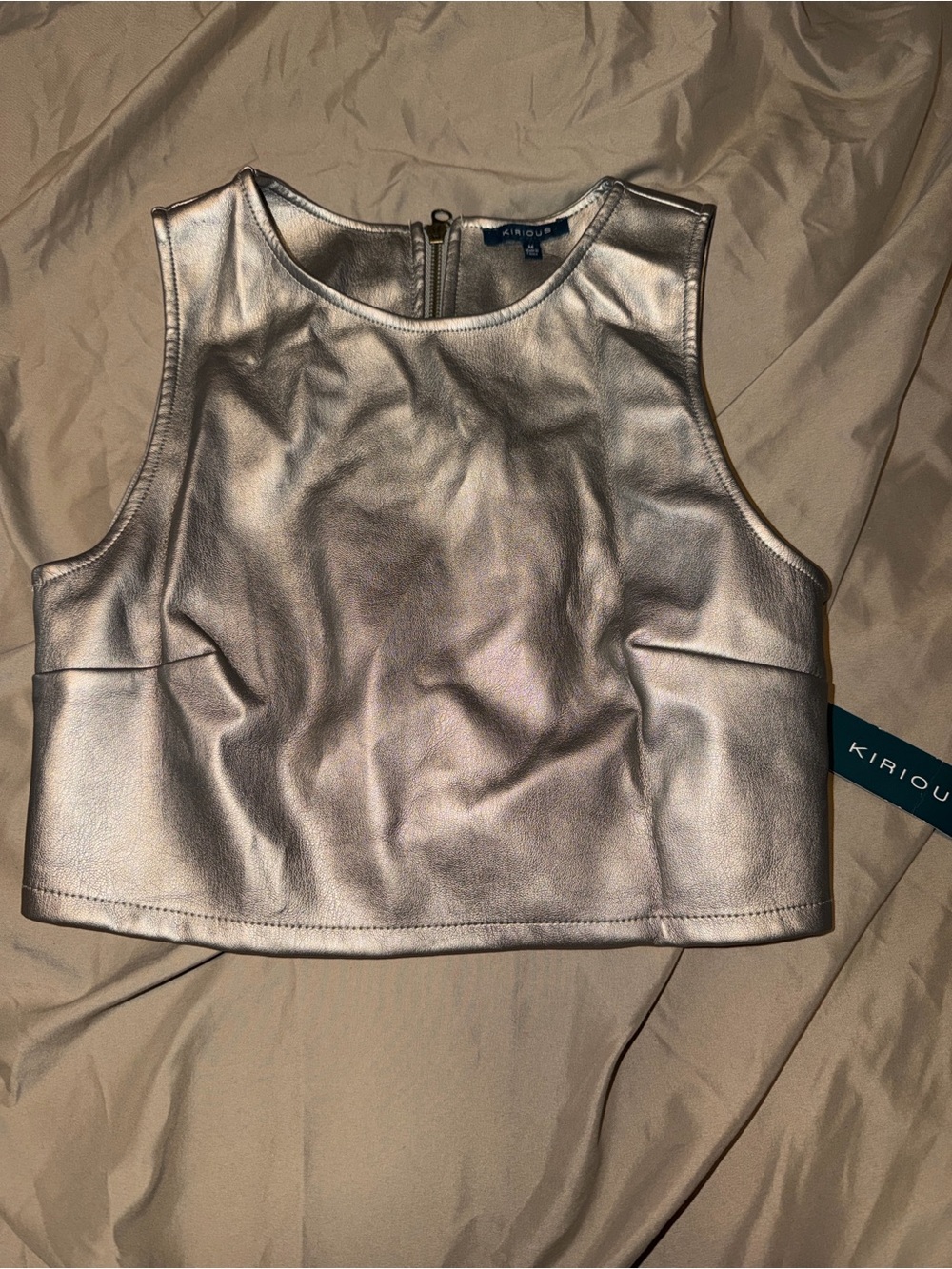 Kiriou Metallic Crop Top in Silver